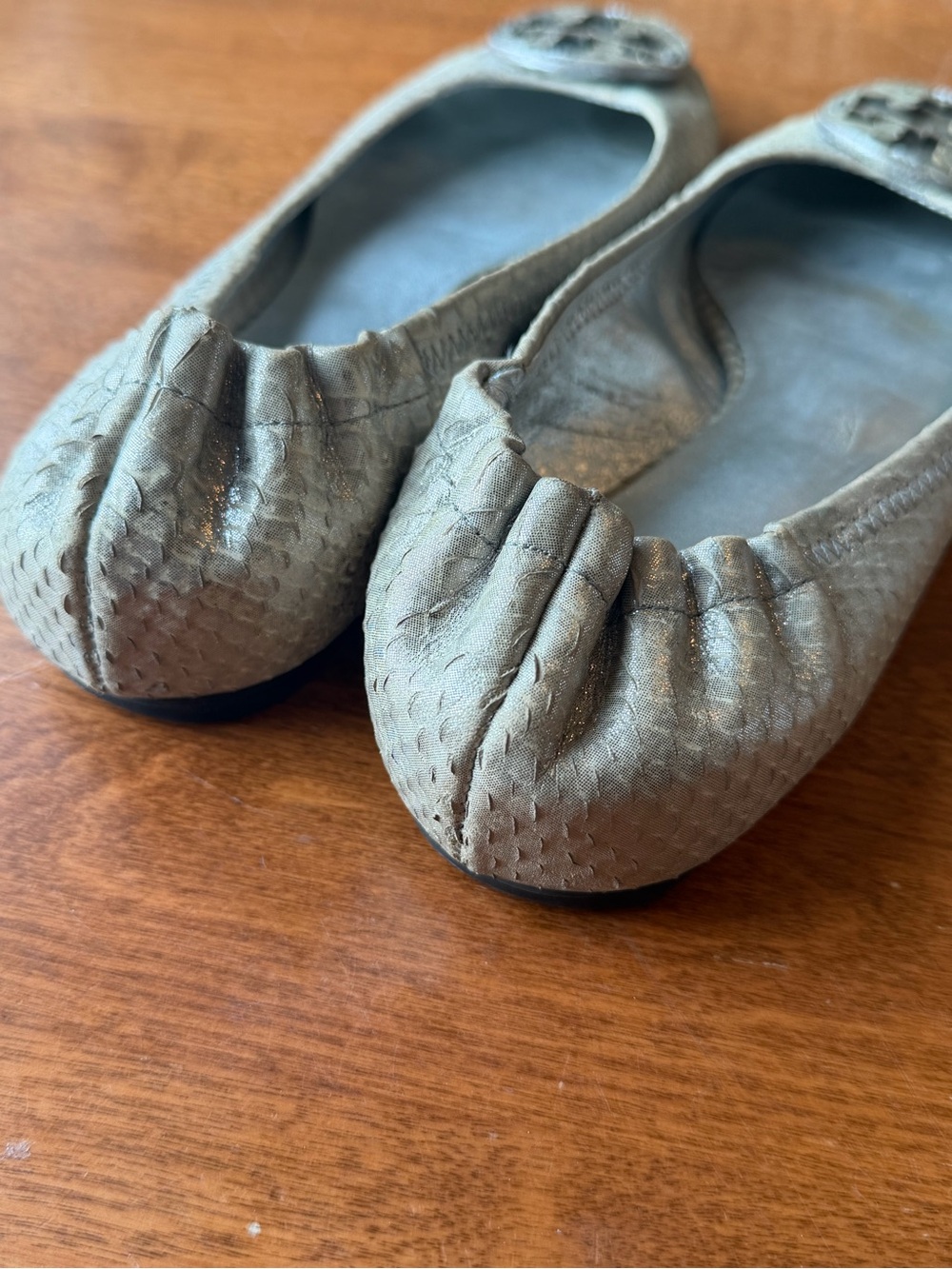 Tory Burch python flats - Picture 6 of 10